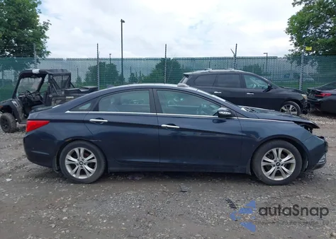 2013 Hyundai Sonata Limited из США, поврежденный, VIN 5NPEC4AC0DH774528